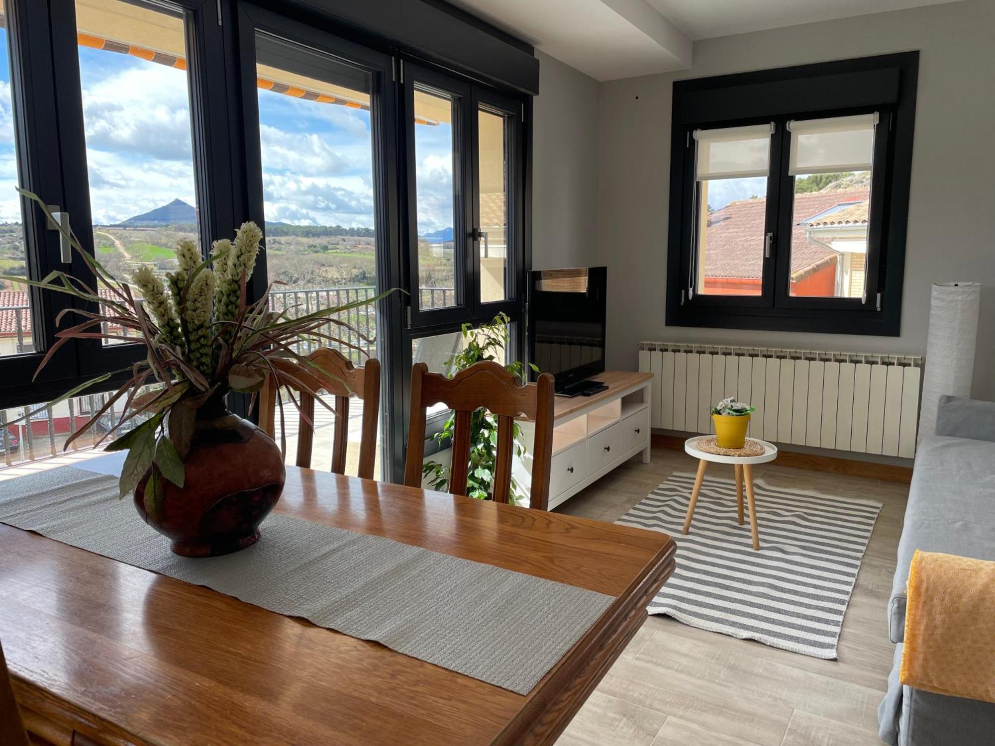Apartamentos Montejurra Ayegui Εξωτερικό φωτογραφία