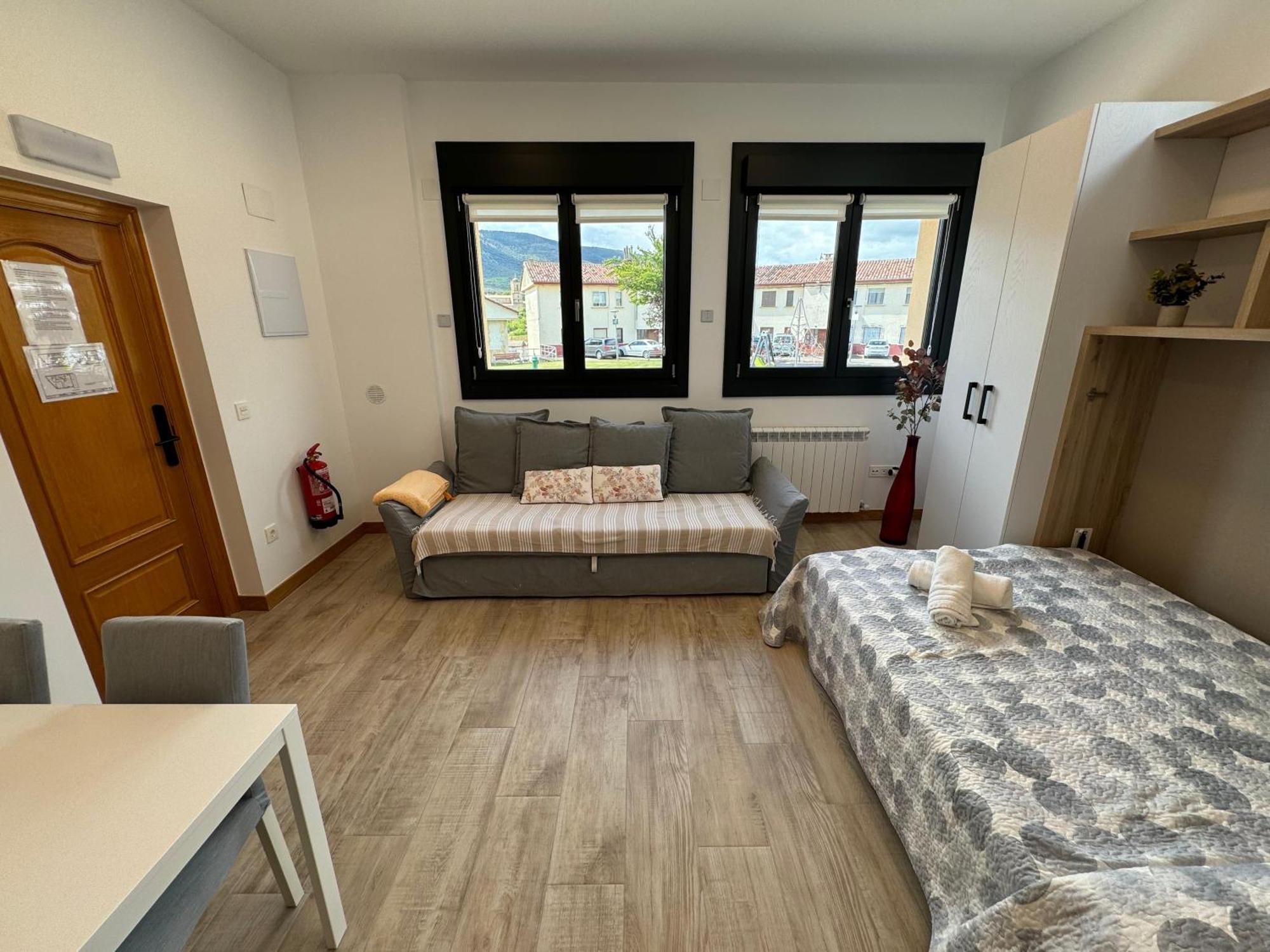 Apartamentos Montejurra Ayegui Εξωτερικό φωτογραφία